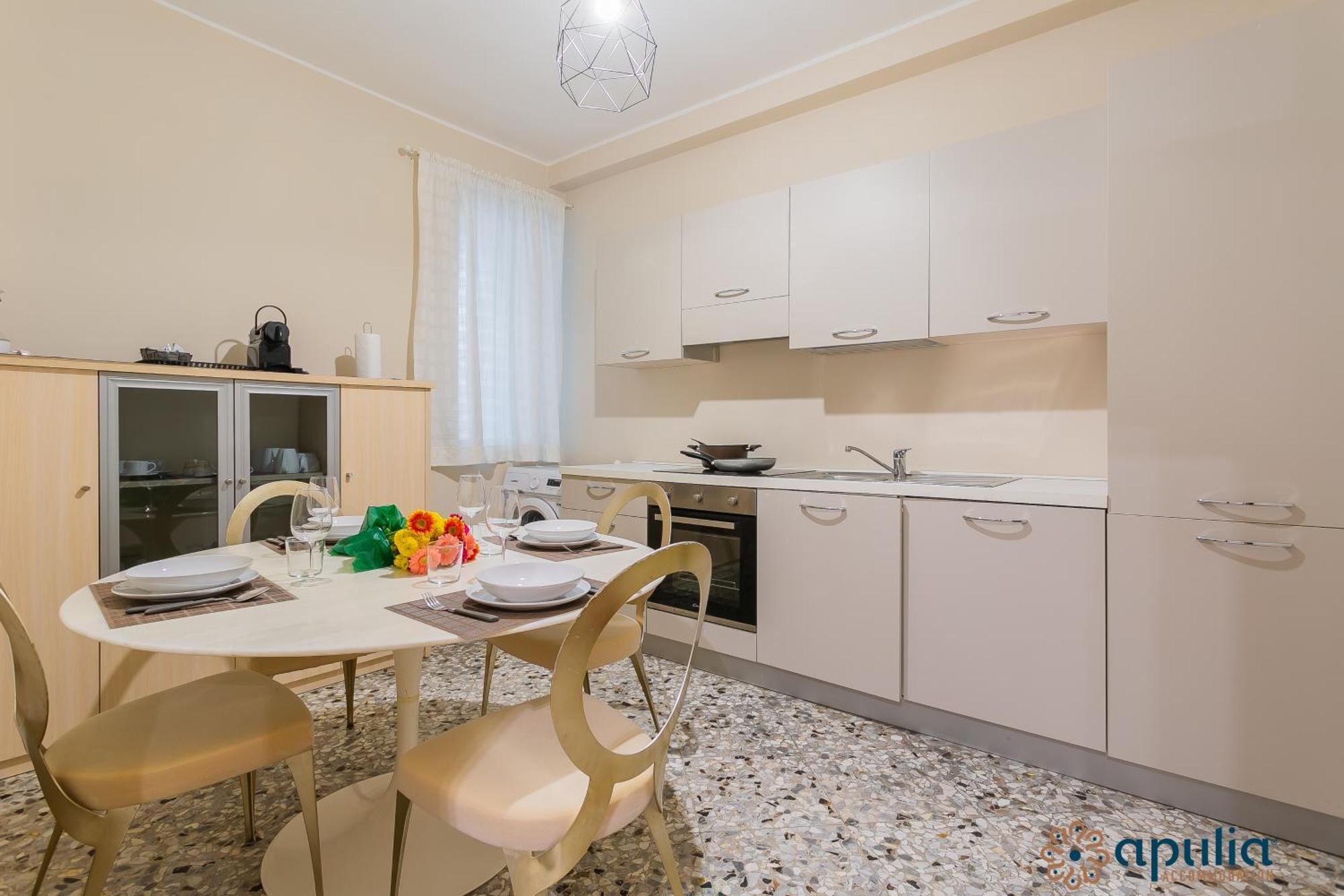 Piccinni Guesthouse By Apulia Accommodation บารี ภายนอก รูปภาพ